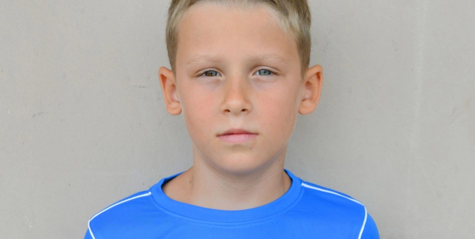 Adam Valehrach
